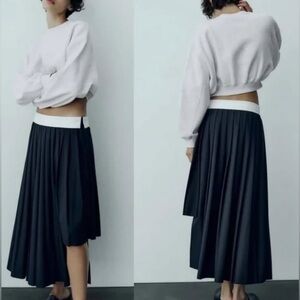 NWOT Zara Pinstripe Box Pleat Navy Skirt